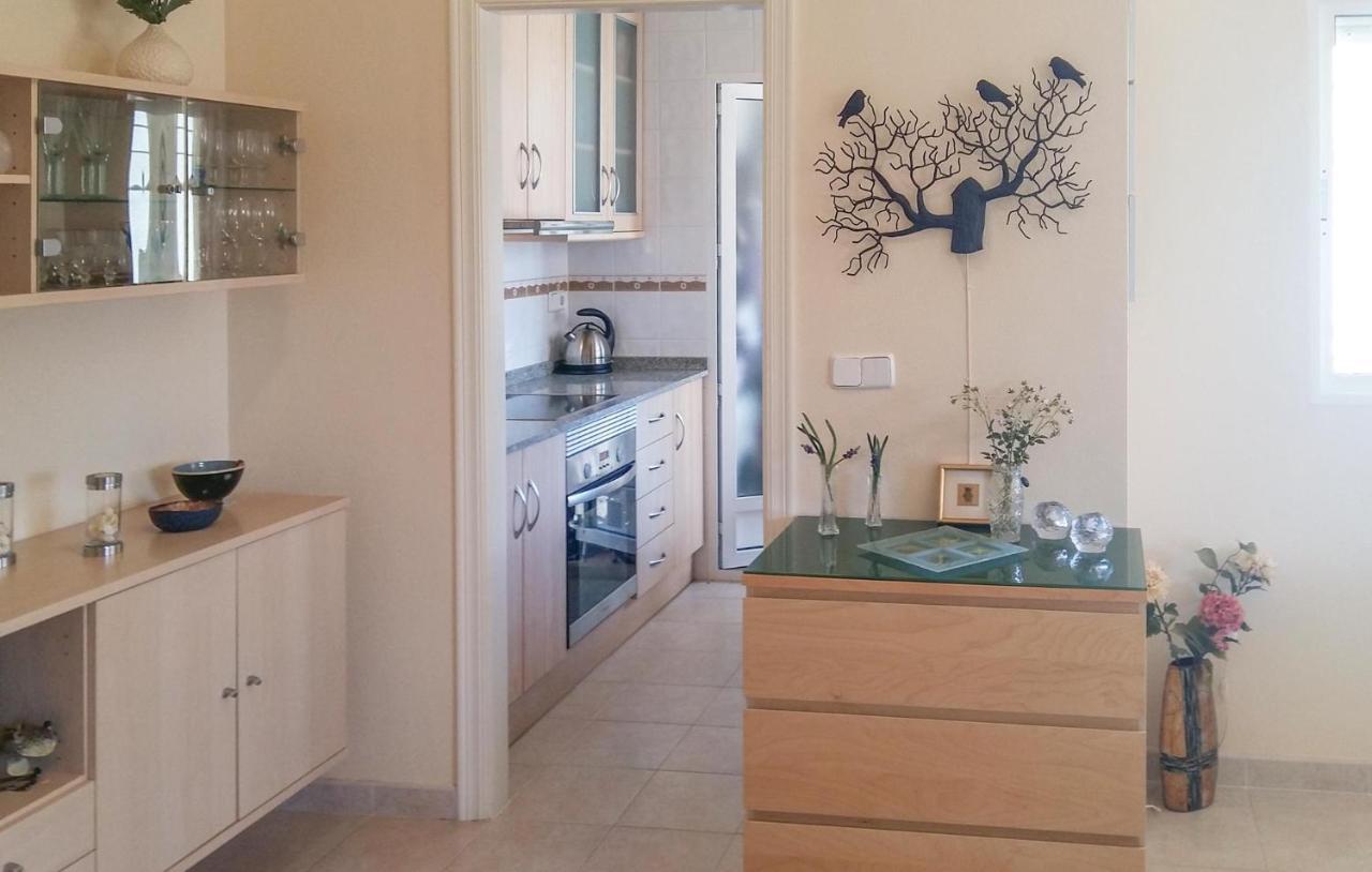 Cozy Home In Orihuela Costa With Kitchen Dehesa de Campoamor  Eksteriør bilde