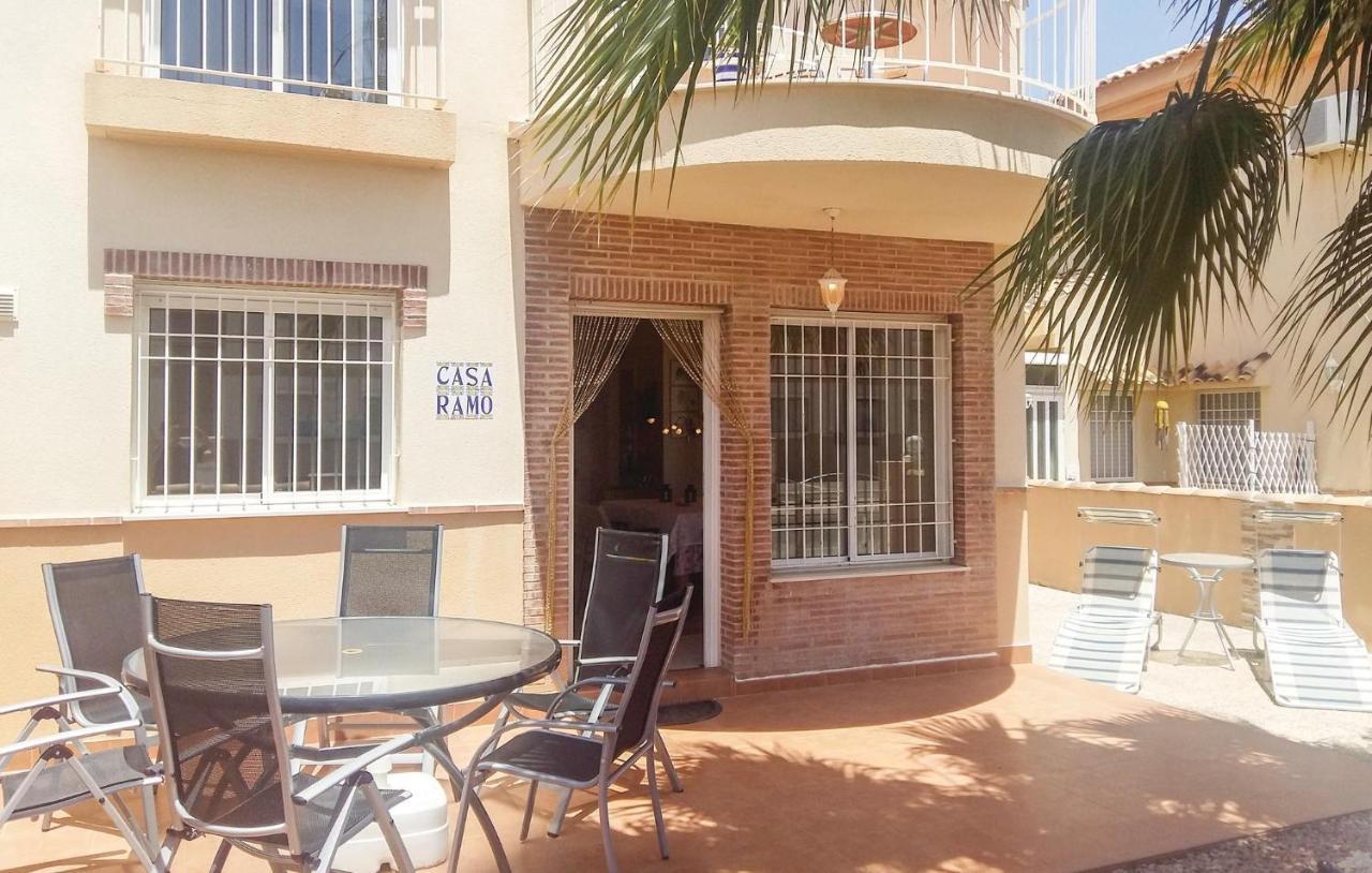 Cozy Home In Orihuela Costa With Kitchen Dehesa de Campoamor  Eksteriør bilde