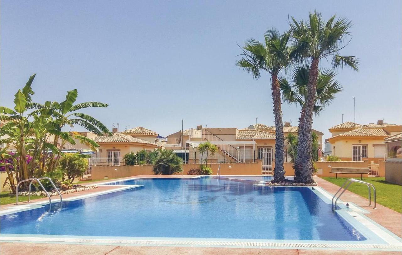 Cozy Home In Orihuela Costa With Kitchen Dehesa de Campoamor  Eksteriør bilde
